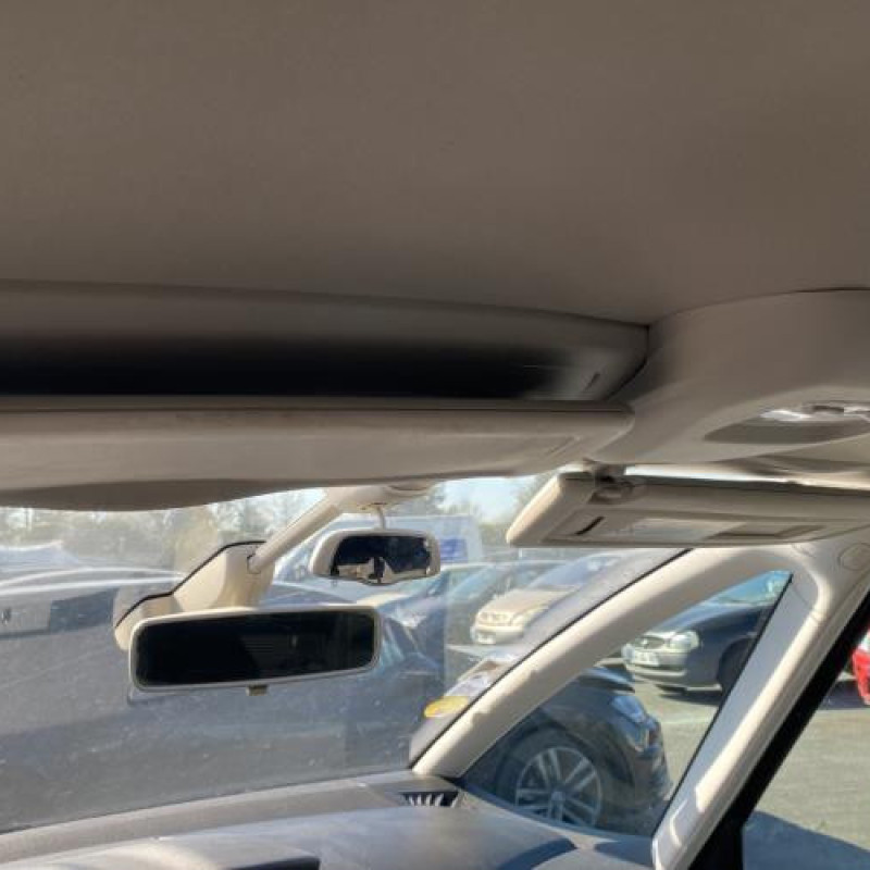 Feu arriere secondaire gauche (feux) CITROEN C4 PICASSO 1 Photo n°19