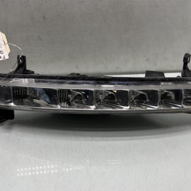 Feu diurne avant gauche CITROEN C4 PICASSO 1 Photo n°5