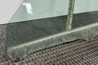 Vitre avant gauche CITROEN C4 PICASSO 1