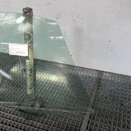 Vitre avant droit CITROEN C3 1