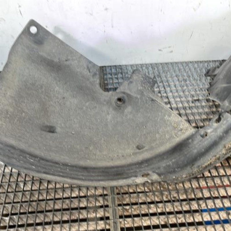Pare boue avant droit RENAULT CLIO 3 Photo n°3