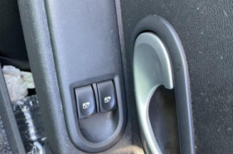 Retroviseur gauche RENAULT CLIO 3