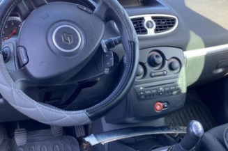 Retroviseur gauche RENAULT CLIO 3