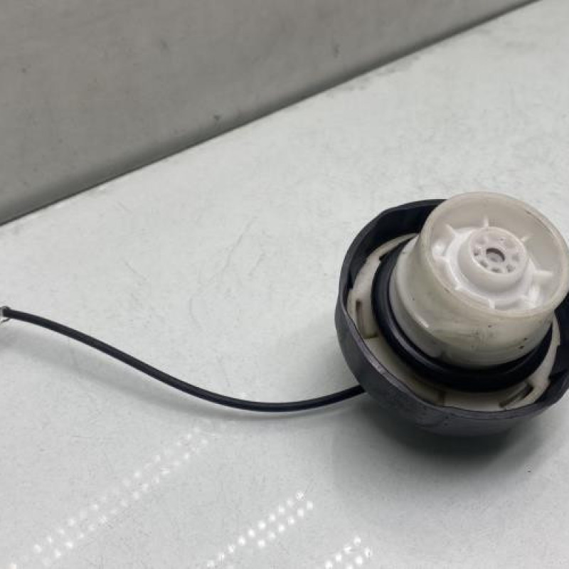 Bouchon de carburant MERCEDES CLASSE R 251 Photo n°3
