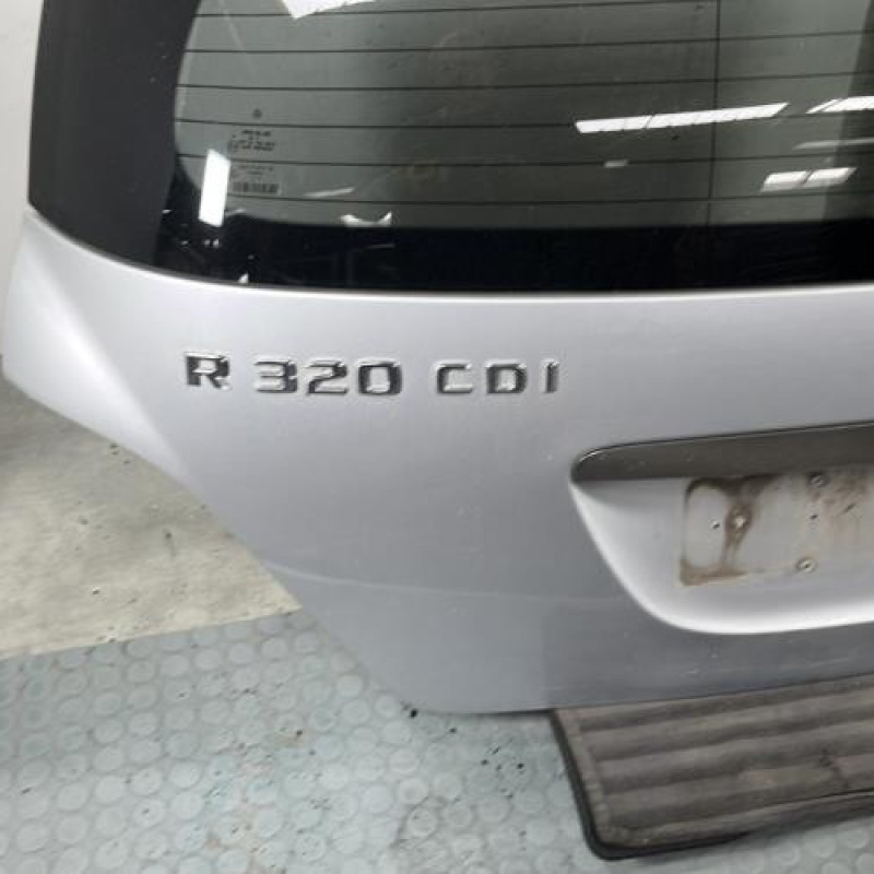 Malle/Hayon arriere MERCEDES CLASSE R 251 Photo n°5