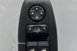Interrupteur de leve vitre avant gauche PEUGEOT 208 1
