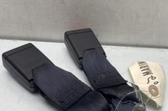 Attache ceinture arriere droit DACIA SANDERO 2