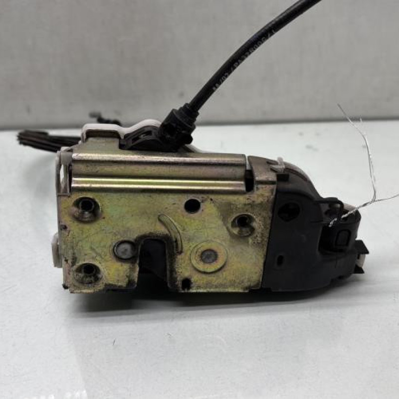 Serrure avant gauche CITROEN C3 1 Photo n°3