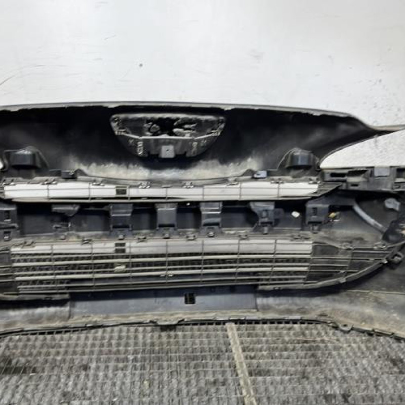 Pare choc avant PEUGEOT 308 1 SW Photo n°5