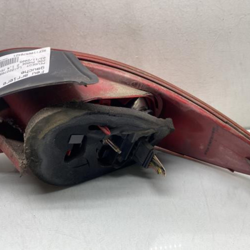 Feu arriere principal gauche (feux) PEUGEOT 206 Photo n°2