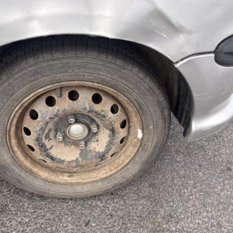 Feu arriere principal gauche (feux) PEUGEOT 206 Photo n°17