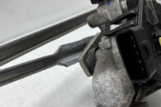 Moteur essuie glace avant DACIA SANDERO 2
