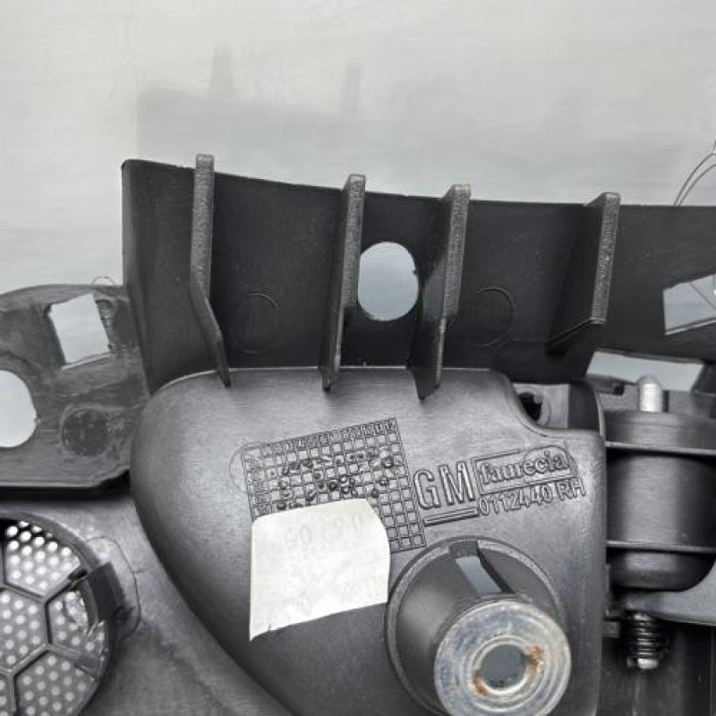 Poignee interieur avant droit OPEL CORSA D Photo n°3