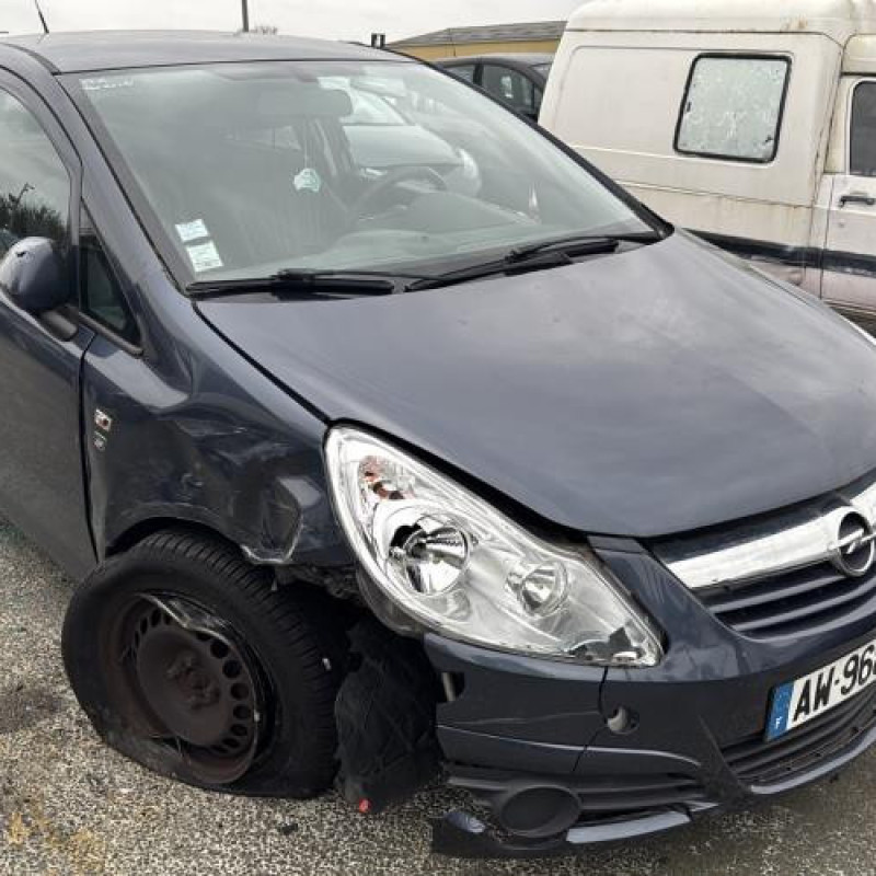 Poignee interieur avant droit OPEL CORSA D Photo n°5