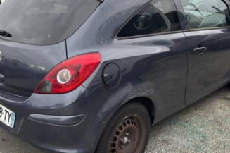 Poignee interieur avant droit OPEL CORSA D