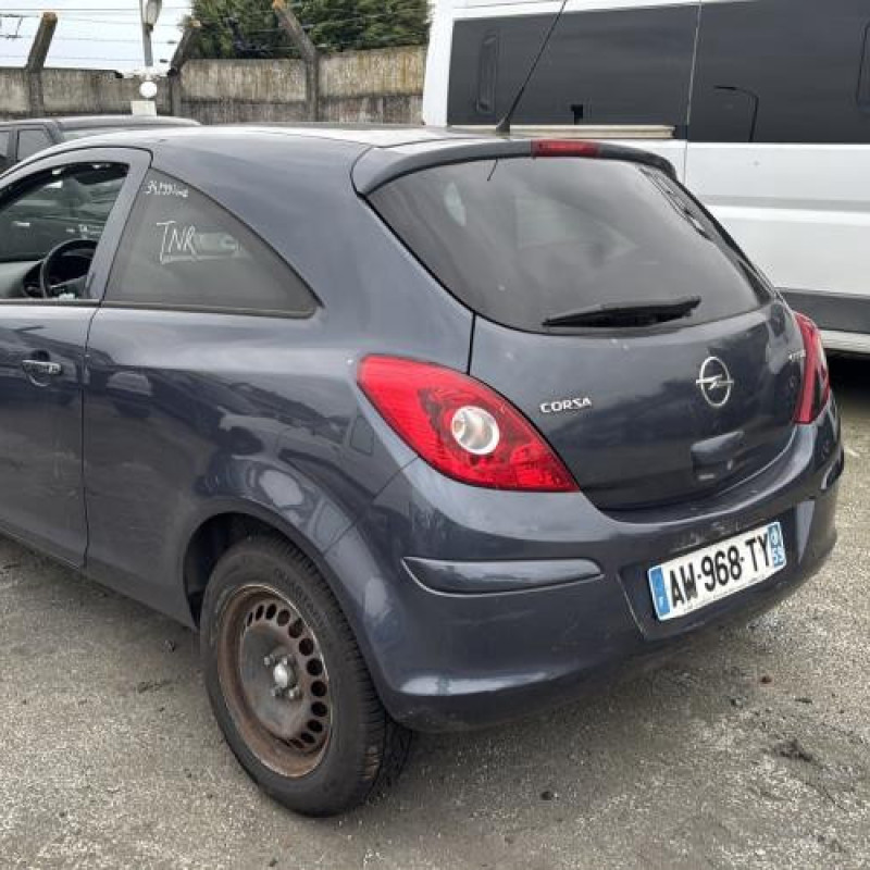 Poignee interieur avant droit OPEL CORSA D Photo n°7