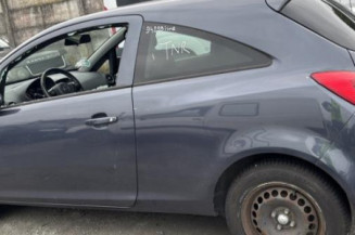 Poignee interieur avant droit OPEL CORSA D