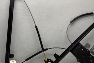 Leve vitre electrique avant gauche CITROEN XSARA PICASSO Photo n°1