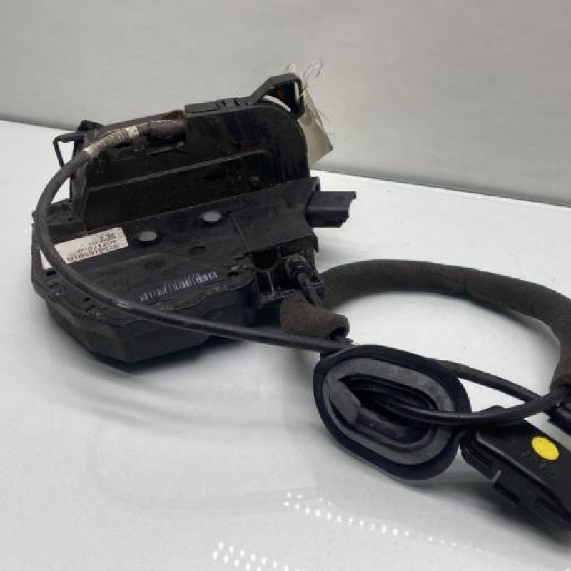 Serrure arriere gauche RENAULT CLIO 4 Photo n°2