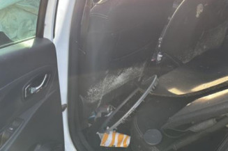 Serrure arriere gauche RENAULT CLIO 4