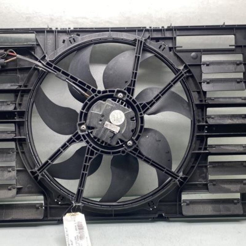 Moto ventilateur radiateur AUDI A4 4 Photo n°3