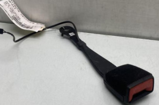 Attache ceinture avant droit AUDI A4 4 Photo n°1