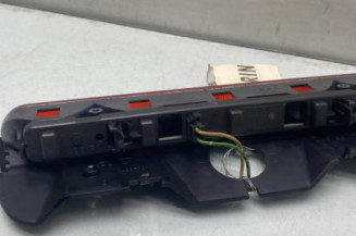 Feu arriere stop central PEUGEOT 106