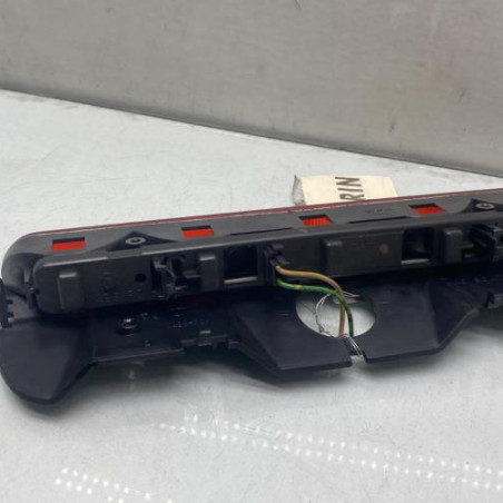 Feu arriere stop central PEUGEOT 106