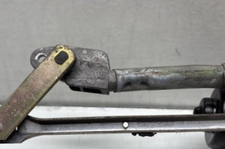 Moteur essuie glace avant PEUGEOT 106