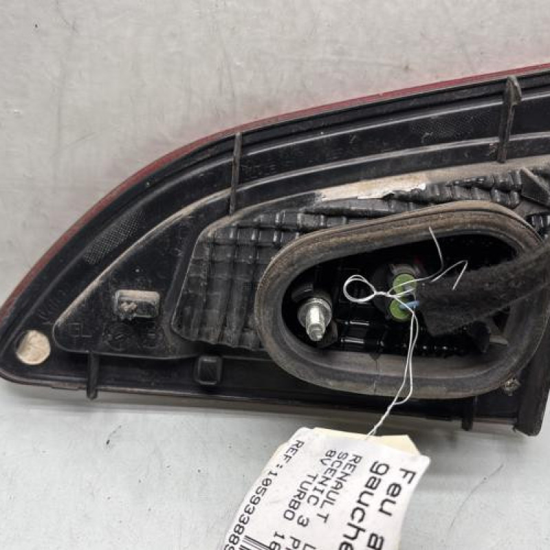 Feu arriere secondaire gauche (feux) RENAULT SCENIC 3 Photo n°2