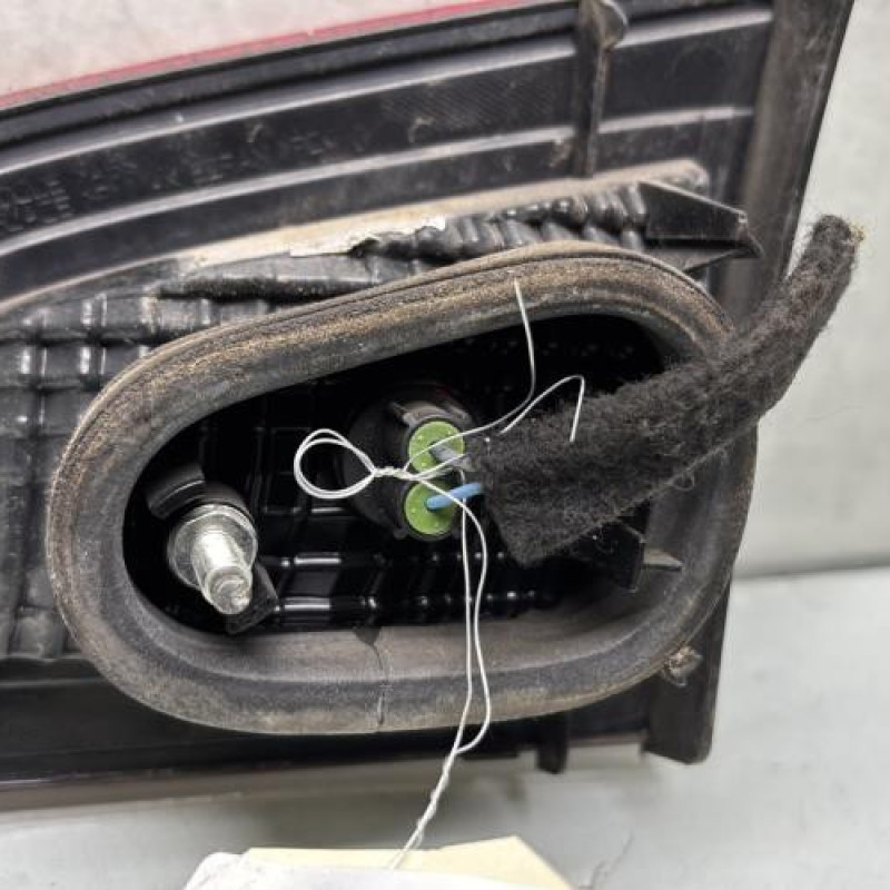 Feu arriere secondaire gauche (feux) RENAULT SCENIC 3 Photo n°3