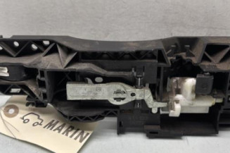 Poignee porte arriere droit RENAULT SCENIC 3
