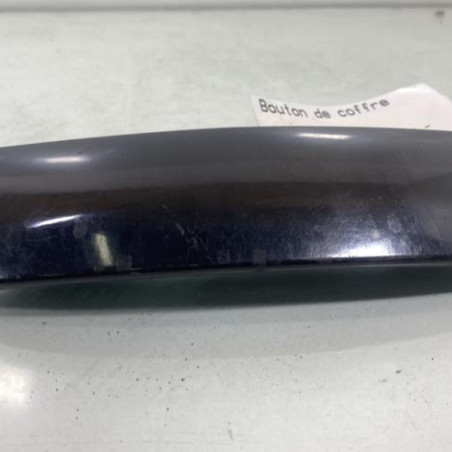 Bouton de coffre OPEL CORSA D Photo n°1
