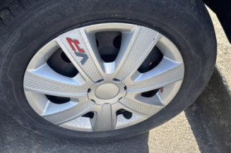 Attache ceinture avant gauche FORD KA 1