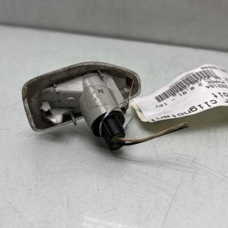Repetiteur clignotant avant droit  (Feux) DACIA SANDERO 2
