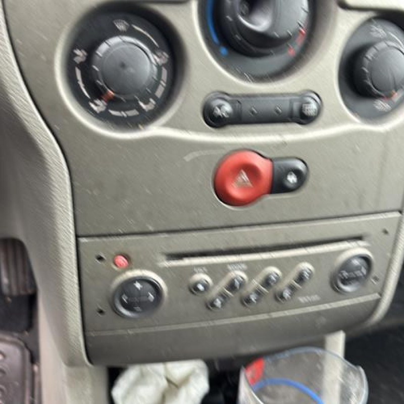 Face avant RENAULT MODUS Photo n°20