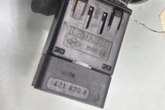 Bouton de warning RENAULT CLIO 2