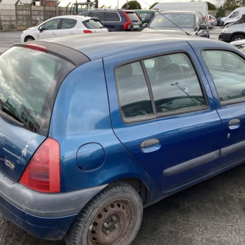 Bouton de warning RENAULT CLIO 2 Photo n°6
