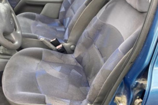 Capot RENAULT CLIO 2