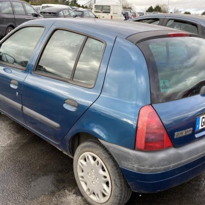 Bouton de warning RENAULT CLIO 2 Photo n°7