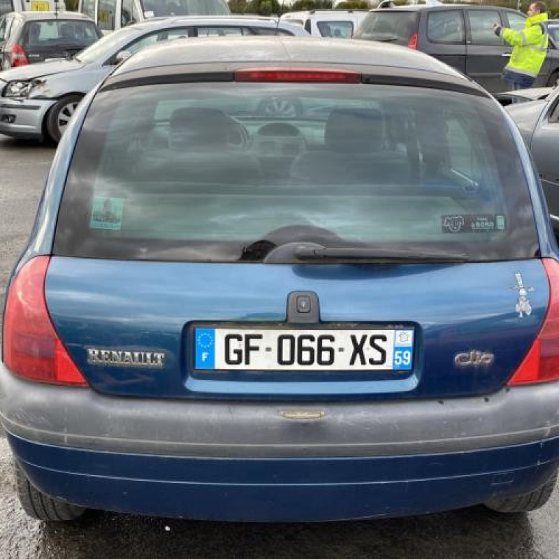 Bouton de warning RENAULT CLIO 2 Photo n°8