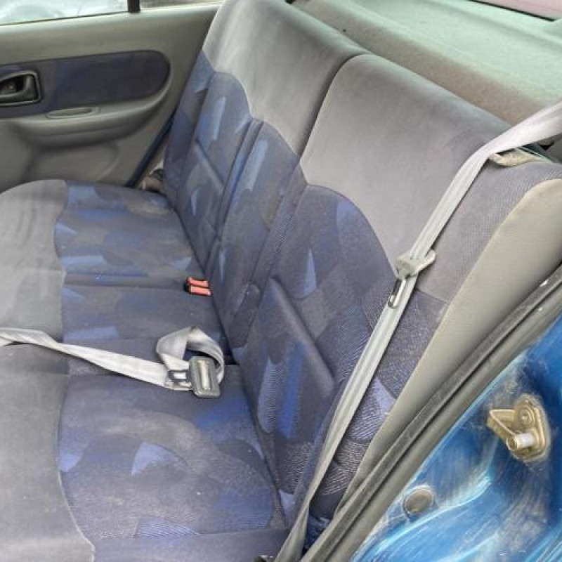Porte avant gauche RENAULT CLIO 2 Photo n°18