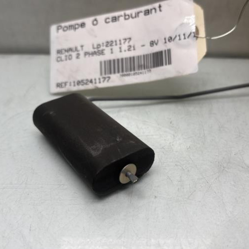 Pompe à carburant RENAULT CLIO 2 Photo n°2