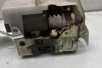 Serrure arriere droit RENAULT CLIO 2