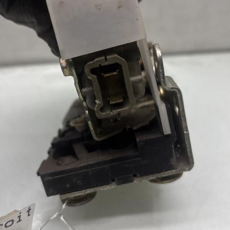 Serrure arriere droit RENAULT CLIO 2 Photo n°4