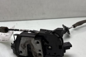 Serrure arriere droit RENAULT CLIO 4 Photo n°1