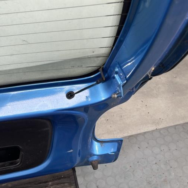 Malle/Hayon arriere PEUGEOT 206 Photo n°8