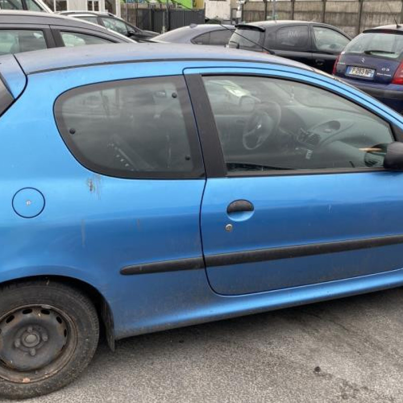 Malle/Hayon arriere PEUGEOT 206 Photo n°17