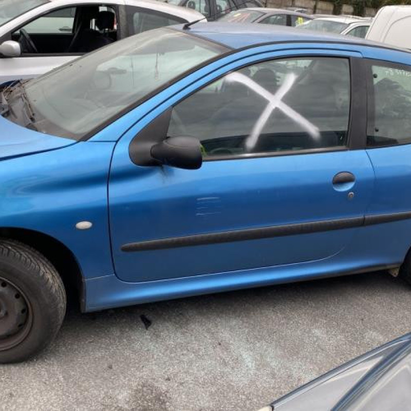 Malle/Hayon arriere PEUGEOT 206 Photo n°18