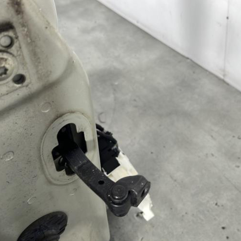 Porte avant droit PEUGEOT 407 Photo n°4